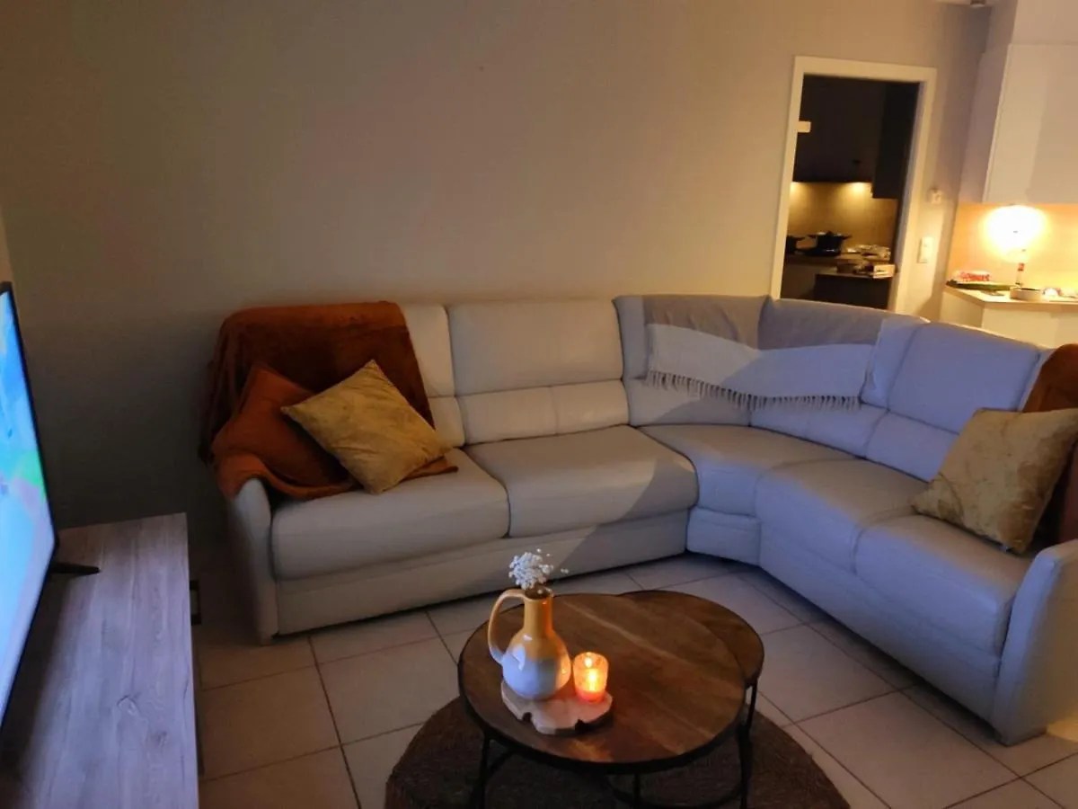 Sea-Level Apartment Ostend